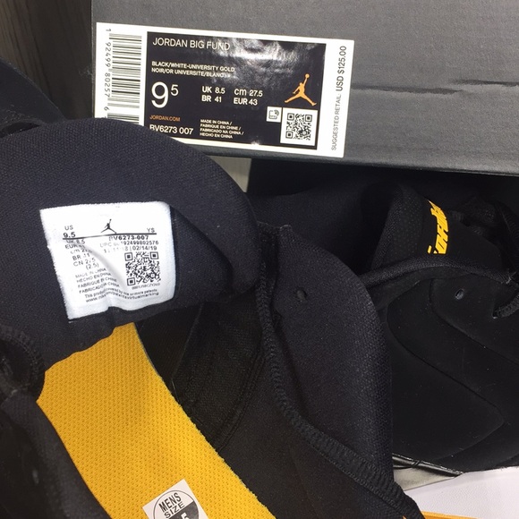 ❤️ Nike Jordan Big Fund black/white-universit gold - Picture 8 of 8